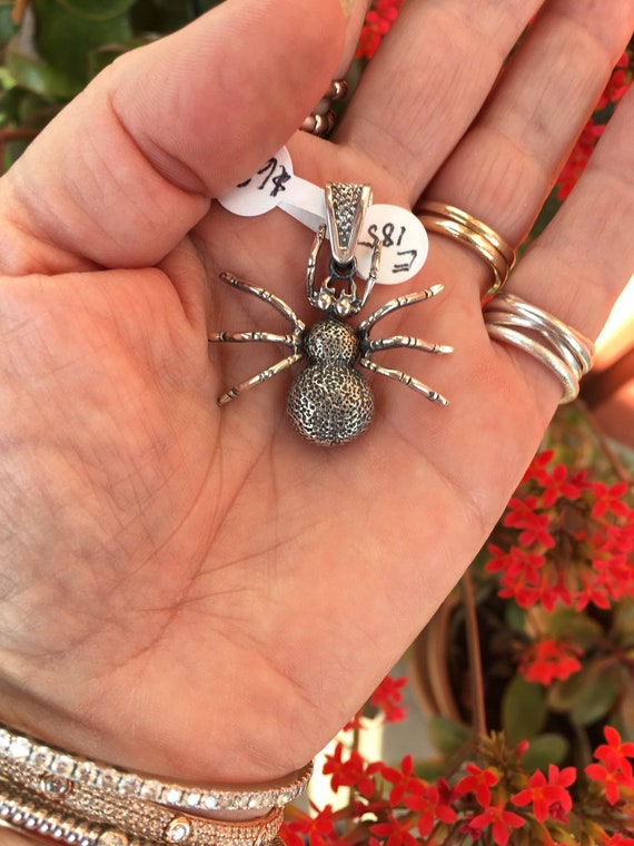 Spider pendant - image 3