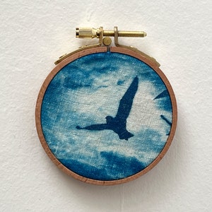 Cyanotype on fabric stretched on an embroidery hoop handmade oiseau