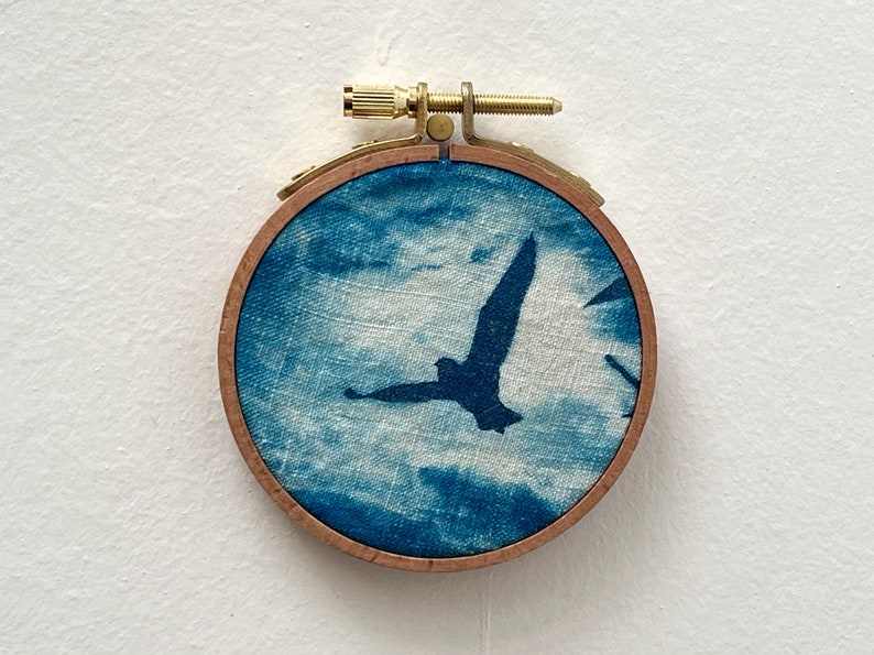 Cyanotype on fabric stretched on an embroidery hoop handmade oiseau