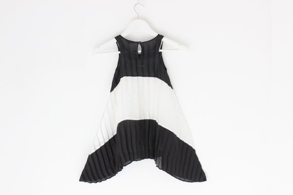 Y2K JUNIOR GAULTIER Pleated Monochrome Trapeze Bl… - image 5