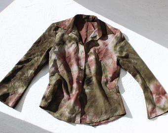 90-tals vintage-blus med långa utsvängda ärmar och knappar
