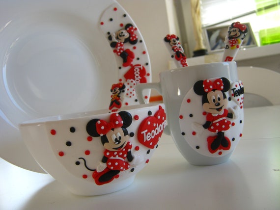 minnie mouse dinnerware set