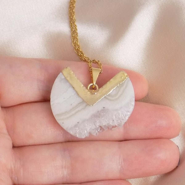 White Amethyst Pendant Necklace Gold - Boho Druzy Crystal - Christmas Gift Women - M7-105