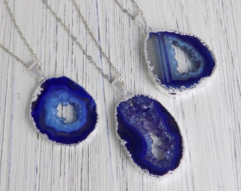 Small Geode Necklace Silver, Blue Raw Stone Necklace, Druzy Necklace, Boho Crystal Pendants Silver Chain, G14-21