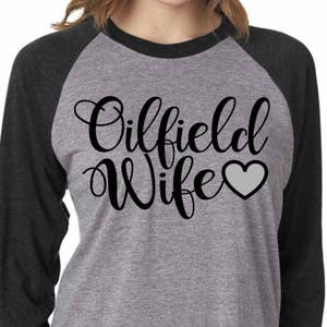 Olieveld vrouw SVG, DXF, EPS, png Bestanden voor snijmachines Cameo of Cricut / / rig svg / / booreiland vrouw svg / / booreiland gesneden bestand