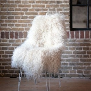 cuddly Tibetan lambskin peau dàgneau lambskin sheepskin off-white + 9 colors