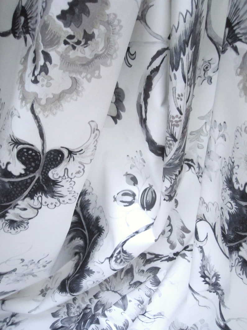 Outlet/% Meterware Floresca Cotton White Ranken Grey fabric tissu Flowers curtain ri\u0175JAB