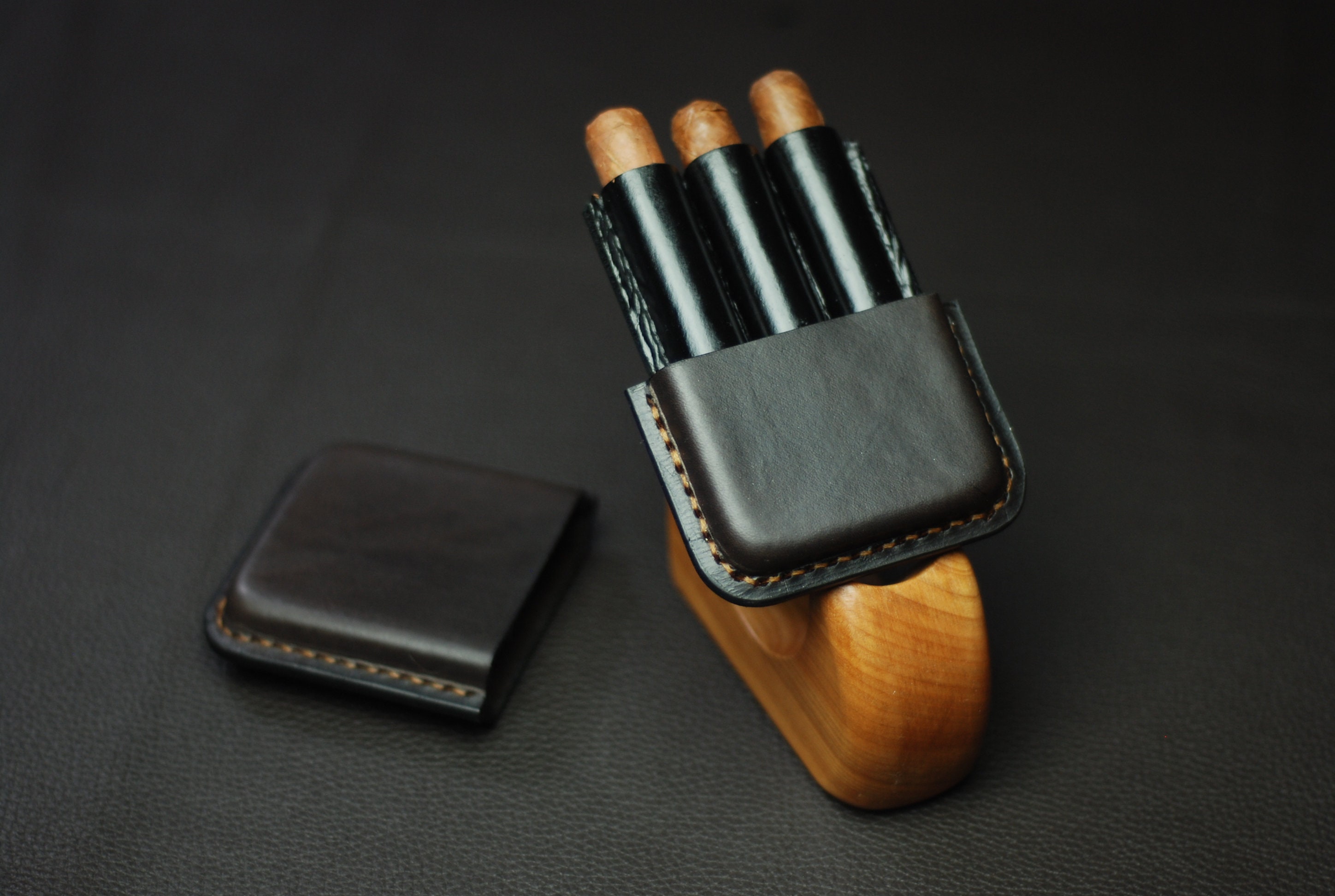 Personalized Cigars Case Leather Cigar Holder Travel Accessories