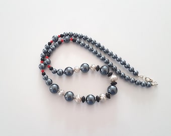 Collier Des Perles De Différentes Tailles en Verre, Collier Gris, Collier Gris Blanc Noir Rouge, Collier Multicolore, Cadeau Pour Femme