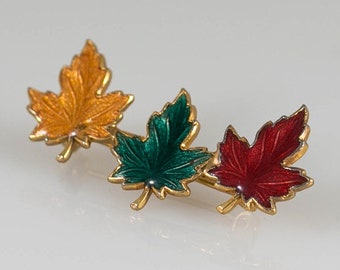 Vintage Maple Leaf Brooch Pin Three Tiny Leaves Enameled Yellow Green Red Autumn Leaves - Costume Jewelry - Collectible Brooch Romantic Gift