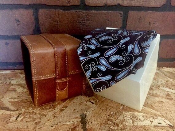 Tan Leather Tie Box Groom Jewelry Storage Square Buckled Stitched Container  Cube Men Wedding Dresser Trinket Valentine Gift Boyfriend - Etsy