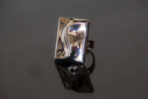 Large Sterling Ring Rectangular Geometric Wave Gy… - image 1