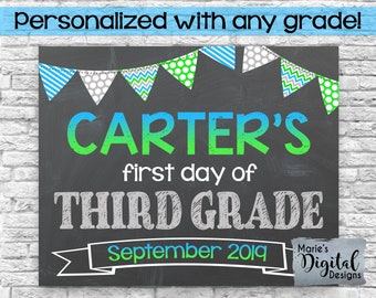 PRINTABLE - Ombre Green Blue Gray / Personalized First / Last Day Of School Chalkboard Photo Prop Sign Poster / Back To School Boy JPEG file