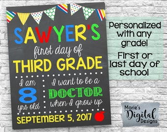 PRINTABLE - Personalized First OR Last Day Of School Chalkboard Photoprop Sign / Blue Yellow Red Green Back To School / Name Grade JPEG file