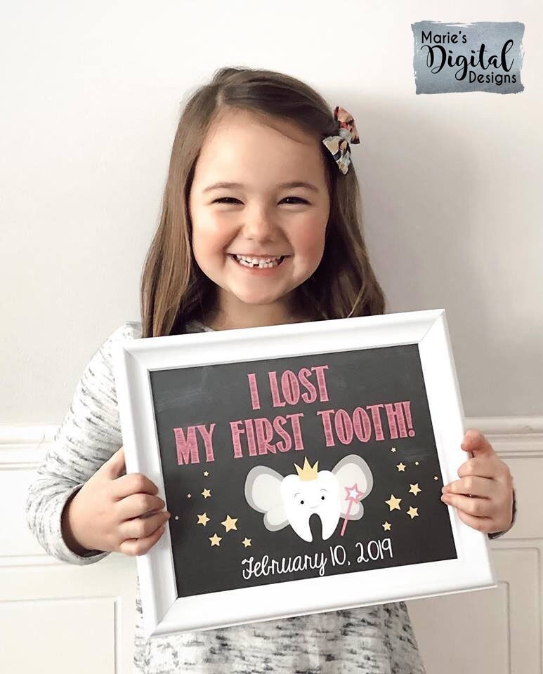 PRINTABLE I Lost My First Tooth! Chalkboard Photo Prop Sign Poster ...