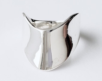 Sterling Silver Wavy Statement Ring: Chunky 925 Silver Band