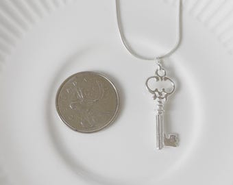 925シルバーのキーネックレス：「私の心の鍵」ペンダント、彼女への