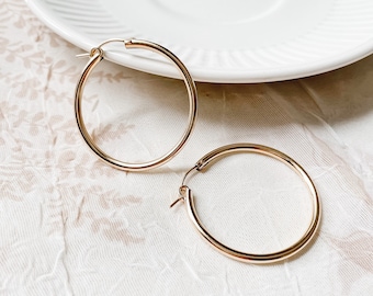 14K Gold Filled Hoop Earrings: Tarnish Resistant, Waterproof (35mm)