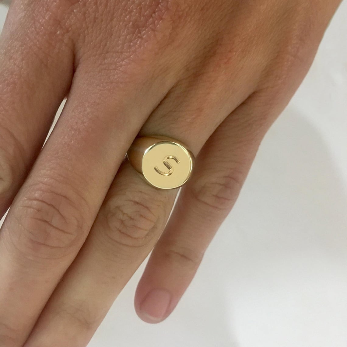 GoldSiegelring Herren Ring am kleinen Finger