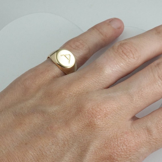 pinky ring