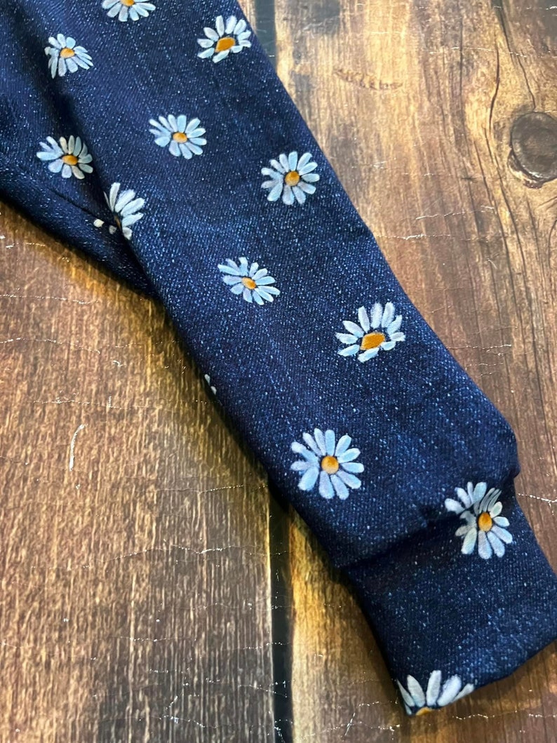 daisy denim seamless pattern faux, realistic jean effect
