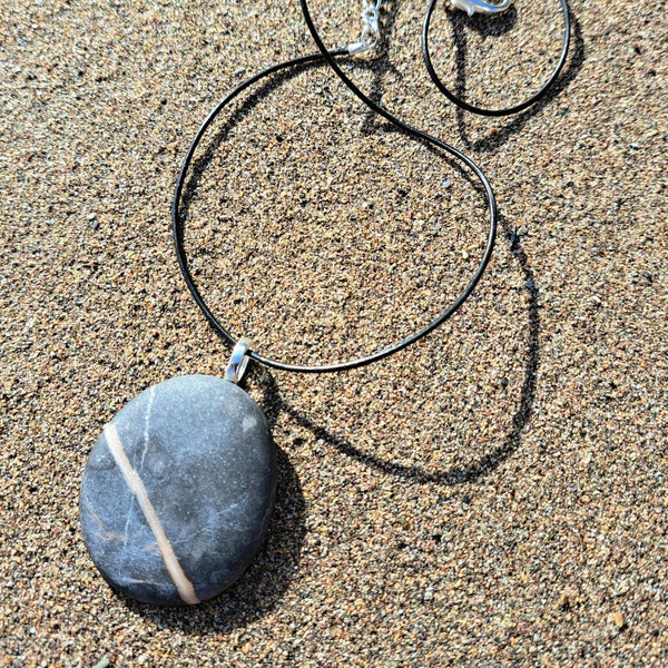 Beach Pebble Stone Necklace, Wishing Stone, Rocks to Wear, Good Luck Gift, Natural Sea Stone Pendant, Gift for Surfer, Gift for Beach Lover