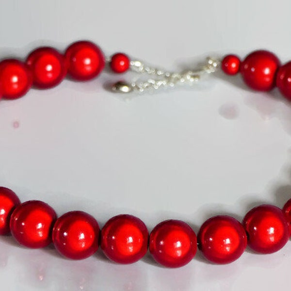 Collier de perles rouge, collier de perles miracles rouge rubis, tour de cou écarlate, collier tendance grosses perles rouge cerise, bijoux d'invitée de mariage