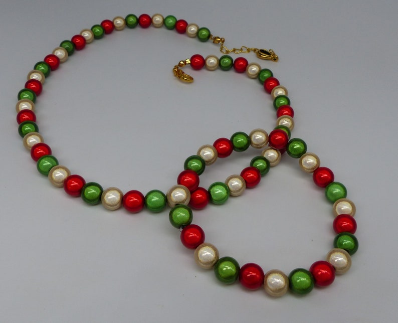 Beaded Christmas Necklace, Red, Green and Gold Miracle Bead Necklace, Christmas Jewelry Gift, Secret Santa for Women, Girls Stocking Filler image 5