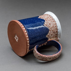 Mug en céramique, Mug à café, Mug à thé, Céramique et poterie, Mug bohème, Mug unique, Mug fait main, Cadeau de pendaison de crémaillère, Mug en poterie, Mug bleu image 4