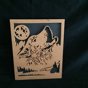wolf, howling wolf, hunting, gift for hunter, outdoors, wildlife, art, home decor, woodworking, handmade, gift for outdoorsman