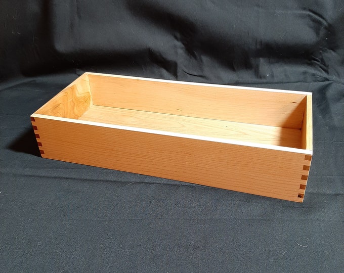 Finger Joint Box Made From Maple and Cherry Etsy
