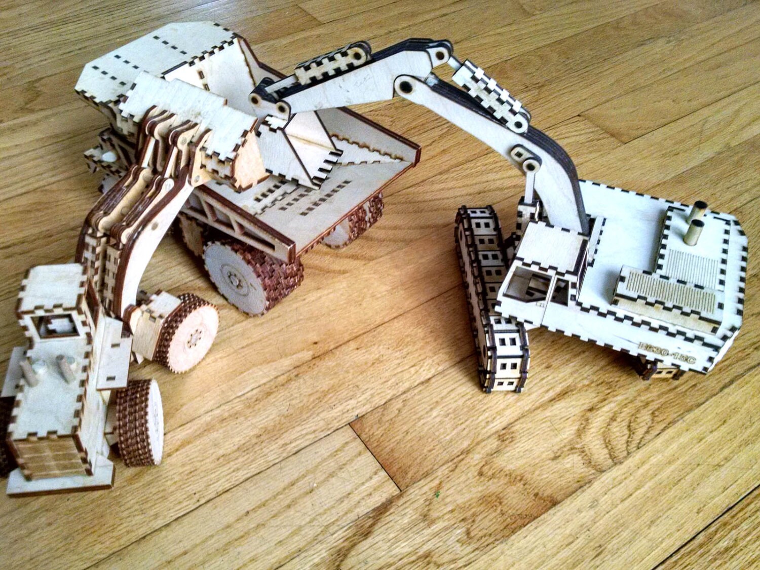 Laser Cut Wood Excavator Kit Build It Yourself Etsy UK
