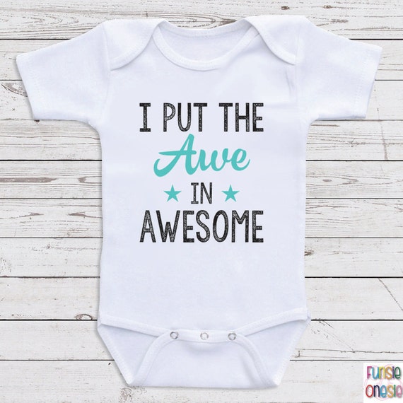 Kinacle I Love Saundra Personalized Baby//Toddler T-Shirt