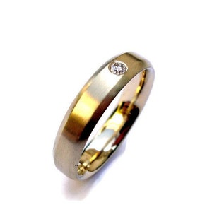 Wedding Ring, 14k Yellow Gold Band with Diamond, Diamond Wedding Band, Matte Finish