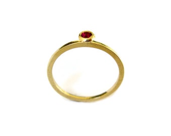 Birthday Gift for her, Ruby Gold Ring, Girlfriend Gift, July Birthstone, Ring for Woman, Ruby Jewelry, for her
