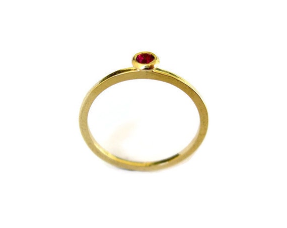 gold ring for girlfriend birthday