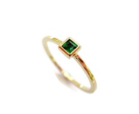 ring square stone