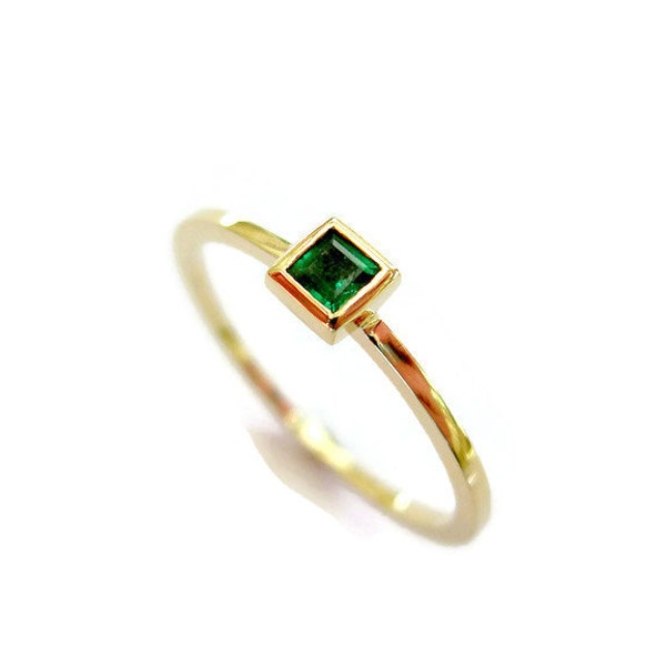 Emerald Gold Ring, Thin Gold Ring, Square Stone Ring, Stacking Ring, Dainty Gold Ring, Green Gemstone Ring, Bezel, Emerald Jewelry