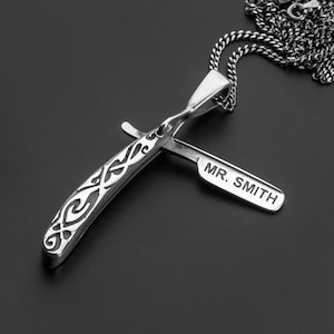 Handmade Silver Folding Razor Pendant Necklace – Barber Knife Jewelry with Opening Blade – Textured 925 Silver Chain Necklace – Unisex Gift