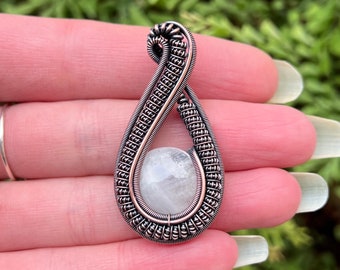 ワイヤーラップムーンストーンペンダント - Etsy 日本