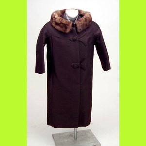 Wool Coat Vintage Ladies Brown wBrown Fur Collar 1940s Original Owners Excellent