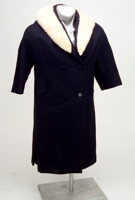 Wool Coat Vintage Ladies Black w/White Fur Collar… - image 2