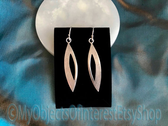 Long Drop Sterling Silver Leaf Earrings London Ha… - image 7