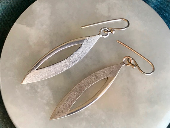Long Drop Sterling Silver Leaf Earrings London Ha… - image 3