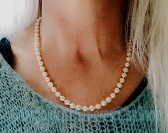 Vintage Pearl Necklace - 9ct Gold Clasp
