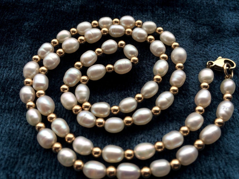 Vintage 9ct Gold Cultured Pearl Necklace