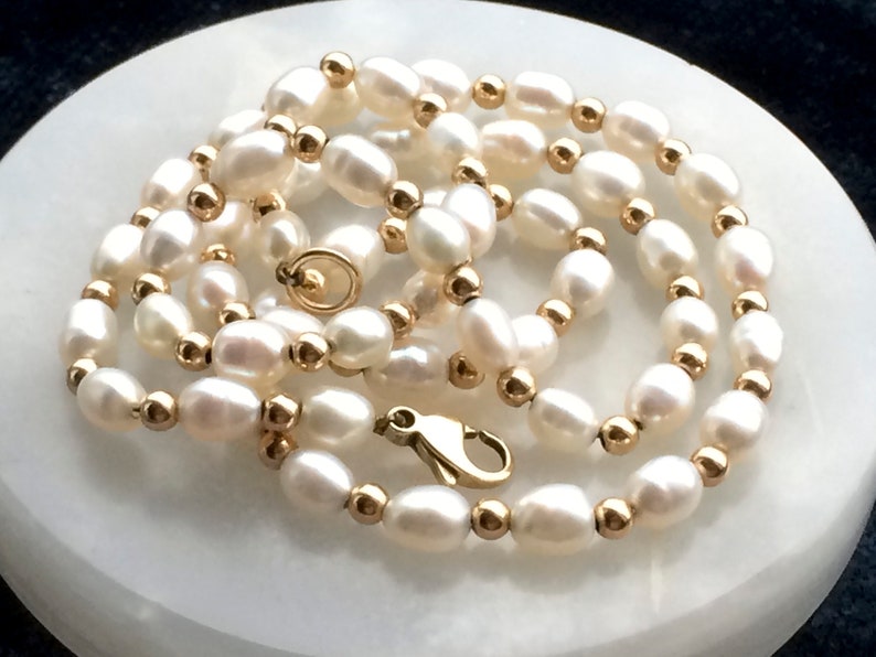 Vintage 9ct Gold Cultured Pearl Necklace