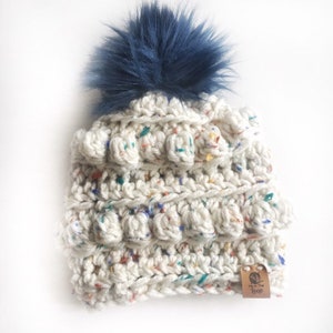 Bobble Hats. Crochet beanie. Baby beanie. Toddler hat. Mommy and me hats. Wholesale beanies. Tuque. Faux fur pompom.