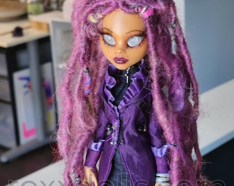 Vivika - Corporate Goth Girlie OOAK Monster High repaint upcycle