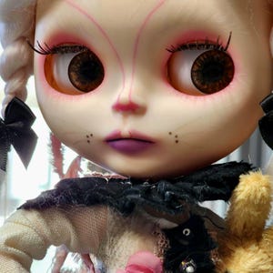 Factory Blythe custom doll Pinkie Pie is looking for her forever home!